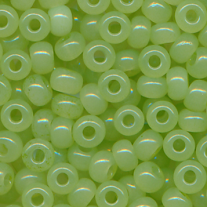 Rocailles apfel-grün, soft colour, Größe 8/0 (3,0 mm), 20 Gramm