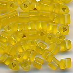 Dreieckperlen gold matt silber lining, Inhalt 7 g, Größe 4 mm