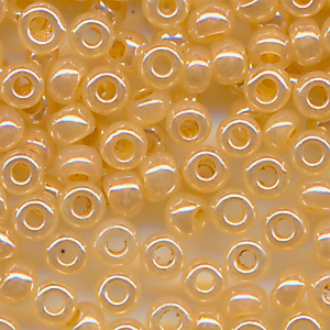 Rocailles sand beige lüster, Inhalt 6 g, Größe 14/0 (1,6 mm)