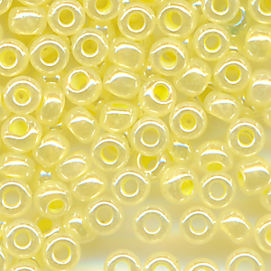 Rocailles vanille-gelb cylon, Inhalt 6 g, Größe 14/0 (1,6 mm)