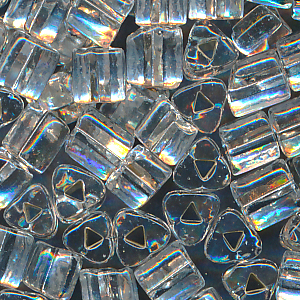 Dreieckperlen kristall Silberblatt, Inhalt 7 g, Größe 5 mm